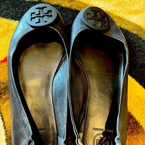 Size 8.5 Tory burch flats